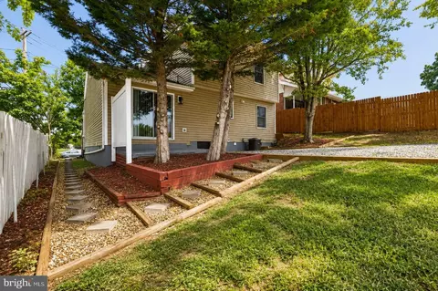 Exterior - 711 E Cork St, Winchester, VA 22601 photo 5 of 5