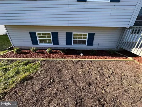 Exterior - 419 Summit Ave, Winchester, VA 22601 photo 10 of 11
