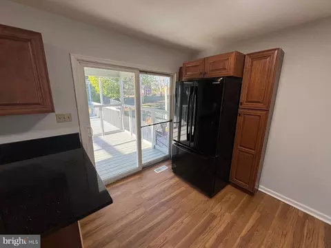 Kitchen - 419 Summit Ave, Winchester, VA 22601 photo 2 of 4