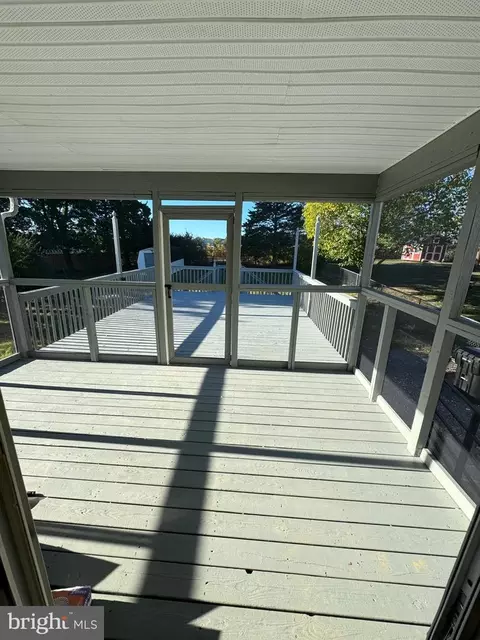 Exterior - 419 Summit Ave, Winchester, VA 22601 photo 6 of 11