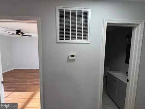 Entry Way - 419 Summit Ave, Winchester, VA 22601 photo 21 of 21