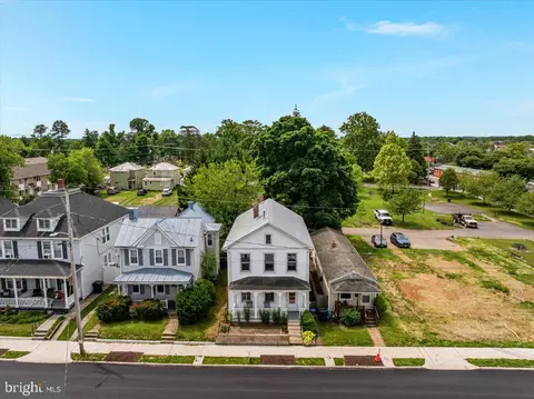 View/Area - 307 12 E Piccadilly St, Winchester, VA 22601 photo 1 of 11