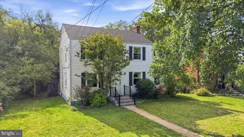 410 N Pleasant Valley Rd, Winchester, VA 22601