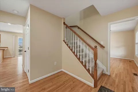 Entry Way - 620 Crystal Ct, Winchester, VA 22601 photo 2 of 6