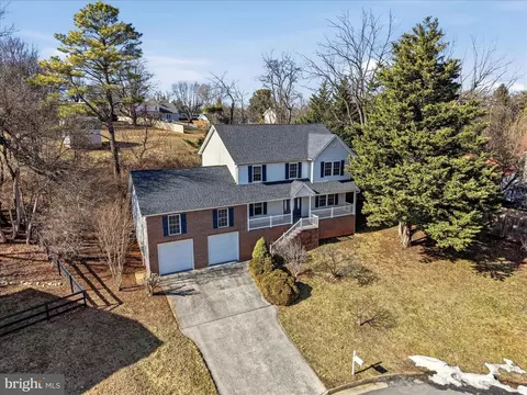 View/Area - 620 Crystal Ct, Winchester, VA 22601 photo 2 of 13
