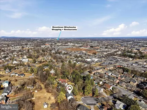 View/Area - 620 Crystal Ct, Winchester, VA 22601 photo 10 of 13