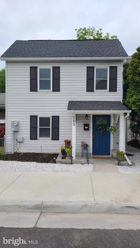 593 N Kent St, Winchester, VA 22601