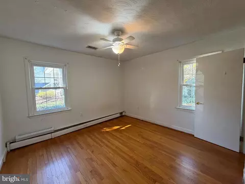 Bedroom - 540 Bellview Ave, Winchester, VA 22601 photo 1 of 8