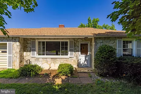 2917 First St, Winchester, VA 22601
