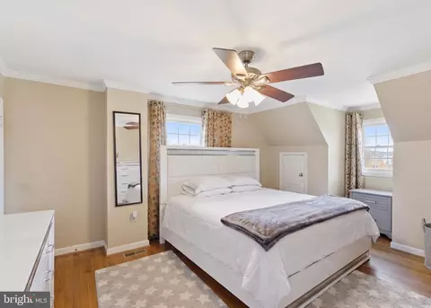 Bedroom - 601 Gray Ave, Winchester, VA 22601 photo 1 of 2