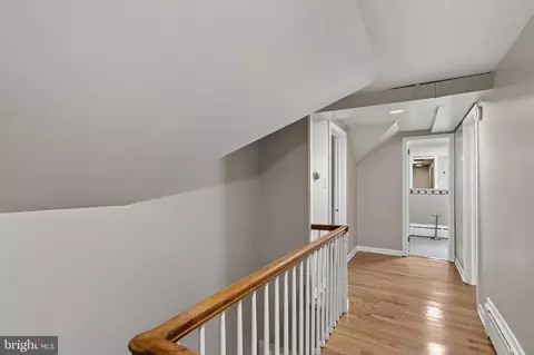 Entry Way - 1306 Vanceright Cir, Winchester, VA 22601 photo 10 of 12