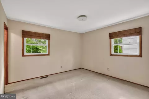 Bedroom - 936 Allen Dr, Winchester, VA 22601 photo 2 of 5