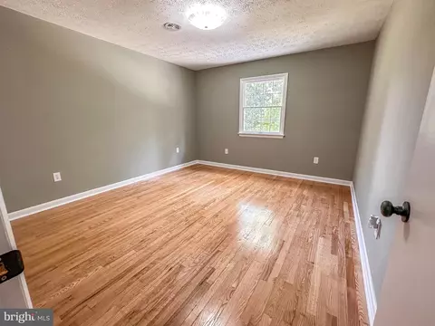 Bedroom - 110 Russellcroft Rd, Winchester, VA 22601 photo 1 of 8