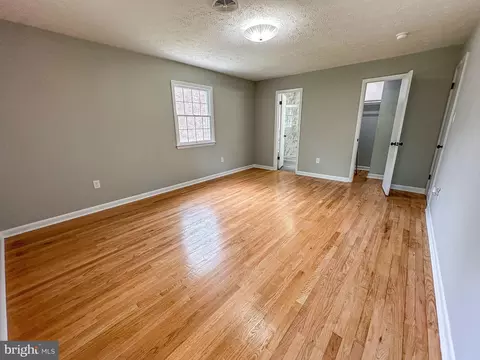 Bedroom - 110 Russellcroft Rd, Winchester, VA 22601 photo 2 of 8