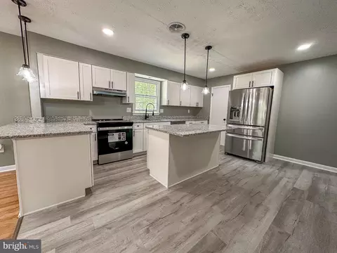Kitchen - 110 Russellcroft Rd, Winchester, VA 22601 photo 2 of 3