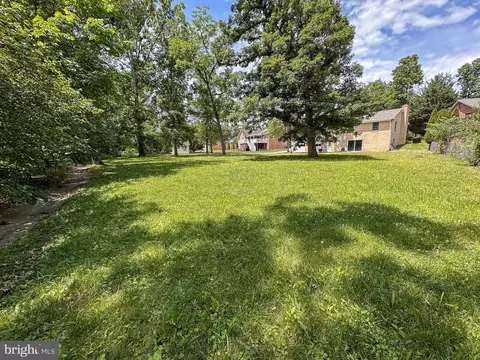 Exterior - 110 Russellcroft Rd, Winchester, VA 22601 photo 5 of 5