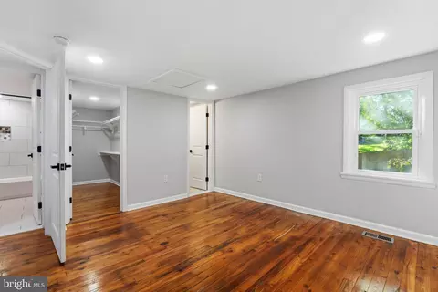 Other - 117 E Pall Mall St, Winchester, VA 22601 photo 7 of 12