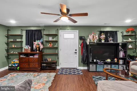 Other - 117 E Pall Mall St, Winchester, VA 22601 photo 7 of 18