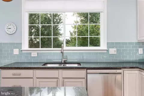 Kitchen - 922 Wayne Dr, Winchester, VA 22601 photo 3 of 5