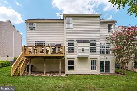 Exterior - 922 Wayne Dr, Winchester, VA 22601 photo 6 of 9
