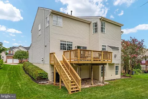 Exterior - 922 Wayne Dr, Winchester, VA 22601 photo 5 of 9