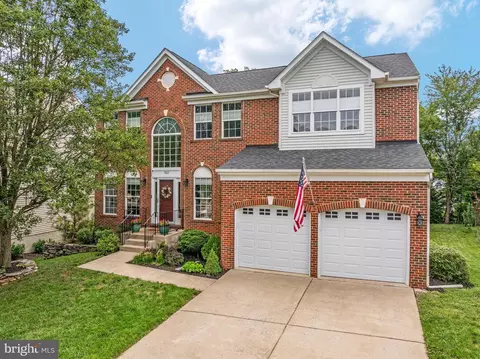 Exterior - 922 Wayne Dr, Winchester, VA 22601 photo 8 of 9