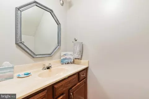 Entry Way - 769 Seldon Dr, Winchester, VA 22601 photo 7 of 8