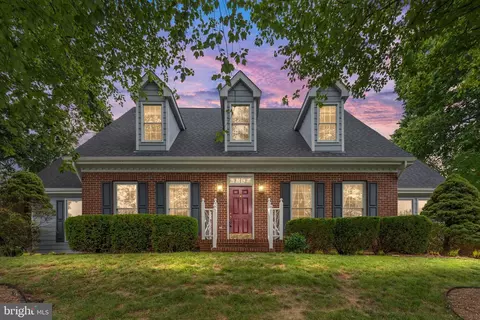 Exterior - 769 Seldon Dr, Winchester, VA 22601 photo 12 of 31