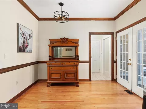Entry Way - 769 Seldon Dr, Winchester, VA 22601 photo 3 of 8