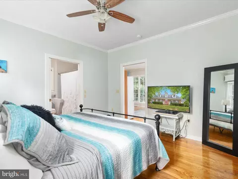 Bedroom - 769 Seldon Dr, Winchester, VA 22601 photo 5 of 11