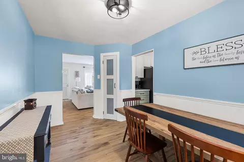 Entry Way - 413 Superior Ave, Winchester, VA 22601 photo 2 of 4
