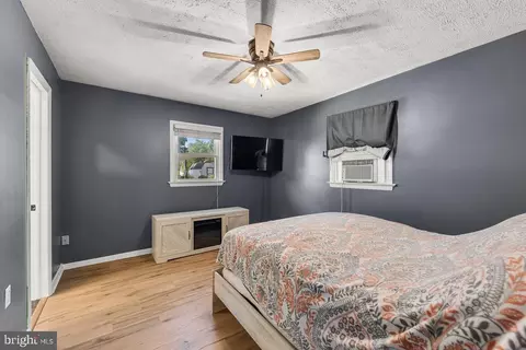 Bedroom - 413 Superior Ave, Winchester, VA 22601 photo 4 of 5