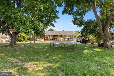 Exterior - 413 Superior Ave, Winchester, VA 22601 photo 6 of 7