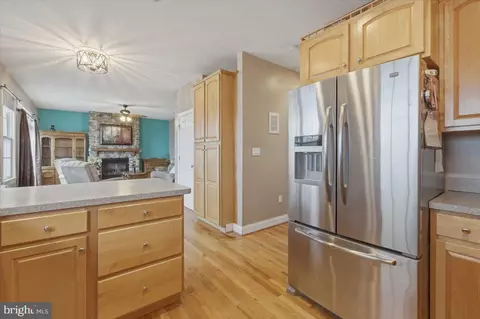 Kitchen - 2643 Middle Rd, Winchester, VA 22601 photo 3 of 4