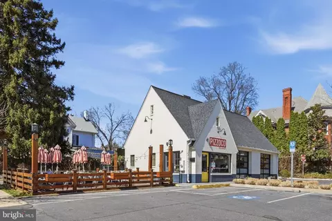 Exterior - 103 E Germain St, Winchester, VA 22601 photo 6 of 13