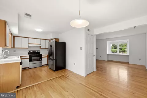 Other - 103 E Germain St, Winchester, VA 22601 photo 3 of 44