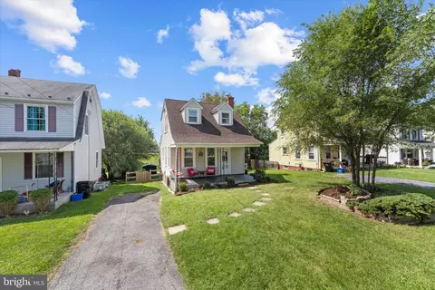 Exterior - 17 Glaize Ave, Winchester, VA 22601 photo 10 of 10