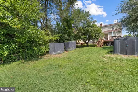 Exterior - 17 Glaize Ave, Winchester, VA 22601 photo 7 of 10