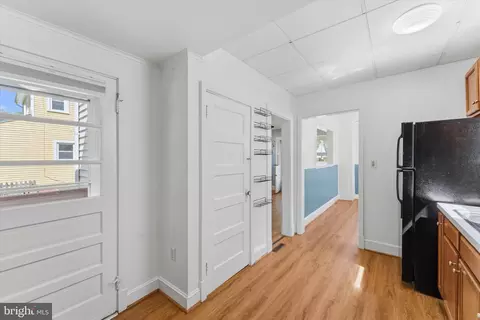 Entry Way - 17 Glaize Ave, Winchester, VA 22601 photo 2 of 5