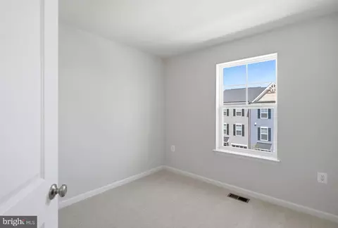 Bedroom - 229 Monteith Dr, Winchester, VA 22601 photo 3 of 6
