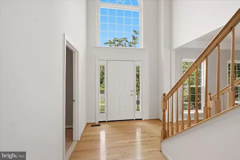 Entry Way - 938 Wayne Dr, Winchester, VA 22601 photo 1 of 9