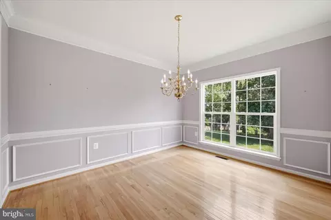 Other - 938 Wayne Dr, Winchester, VA 22601 photo 3 of 10