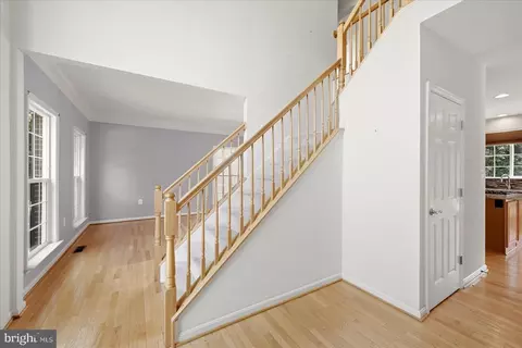 Entry Way - 938 Wayne Dr, Winchester, VA 22601 photo 2 of 9