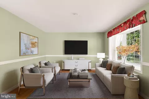 Living - 1308 Commerce, Winchester, VA 22601 photo 2 of 7