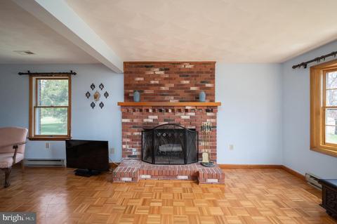 195 Rolling View Dr, Front Royal, VA 22630 photo 18