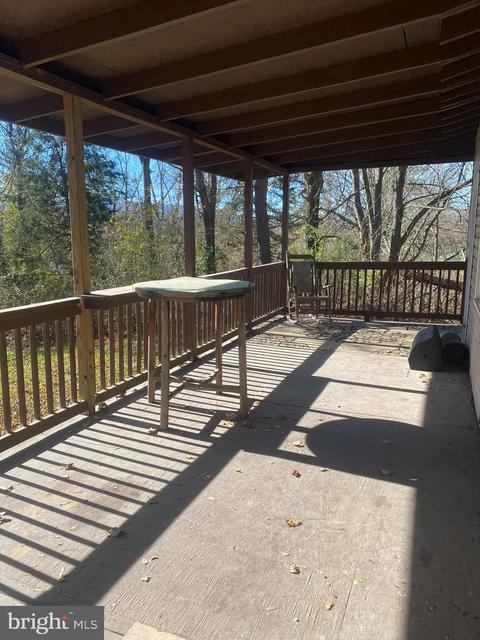 1064 Summit Point Dr, Front Royal, VA 22630 photo 1