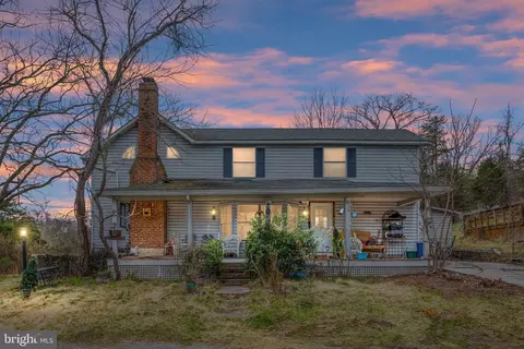 1444 Stokes Airport Rd, Front Royal, VA 22630
