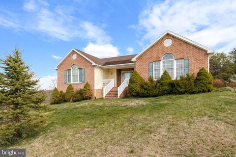 73 Cedar Crossing Ln, Strasburg, VA 22657