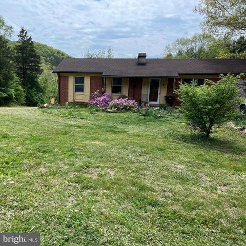 611 Youngs Dr, Front Royal, VA 22630