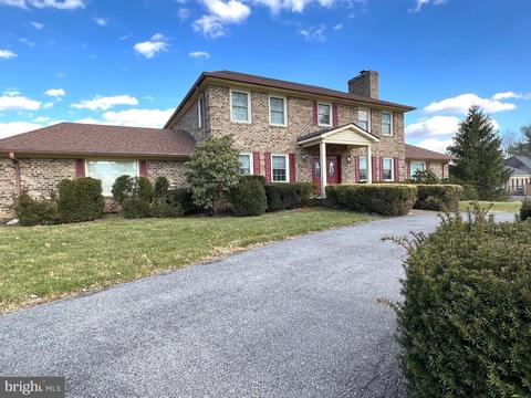 1272 Bowling Green Rd, Front Royal, VA 22630